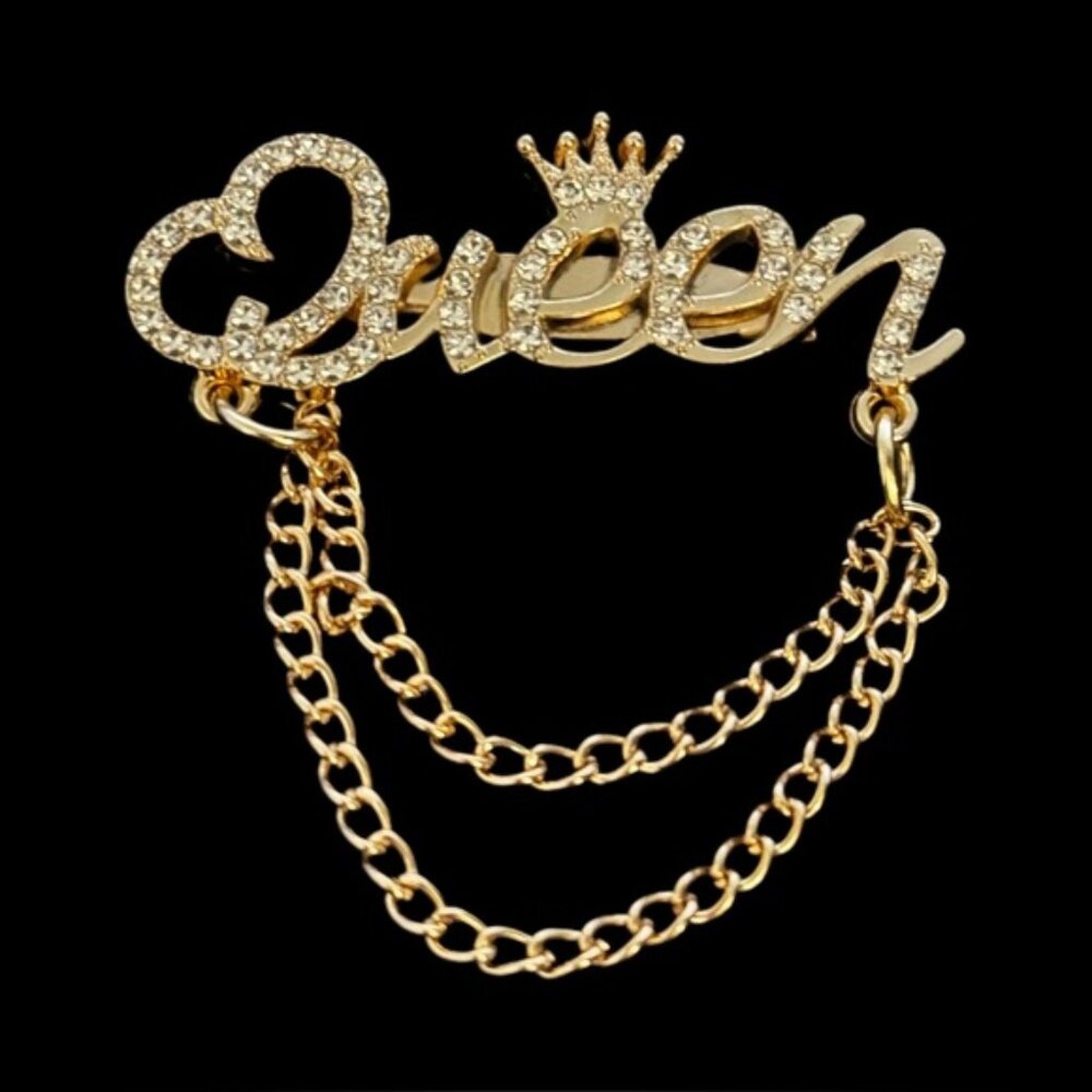 ✨Gorgeous Queen Brooch Pin with Chain